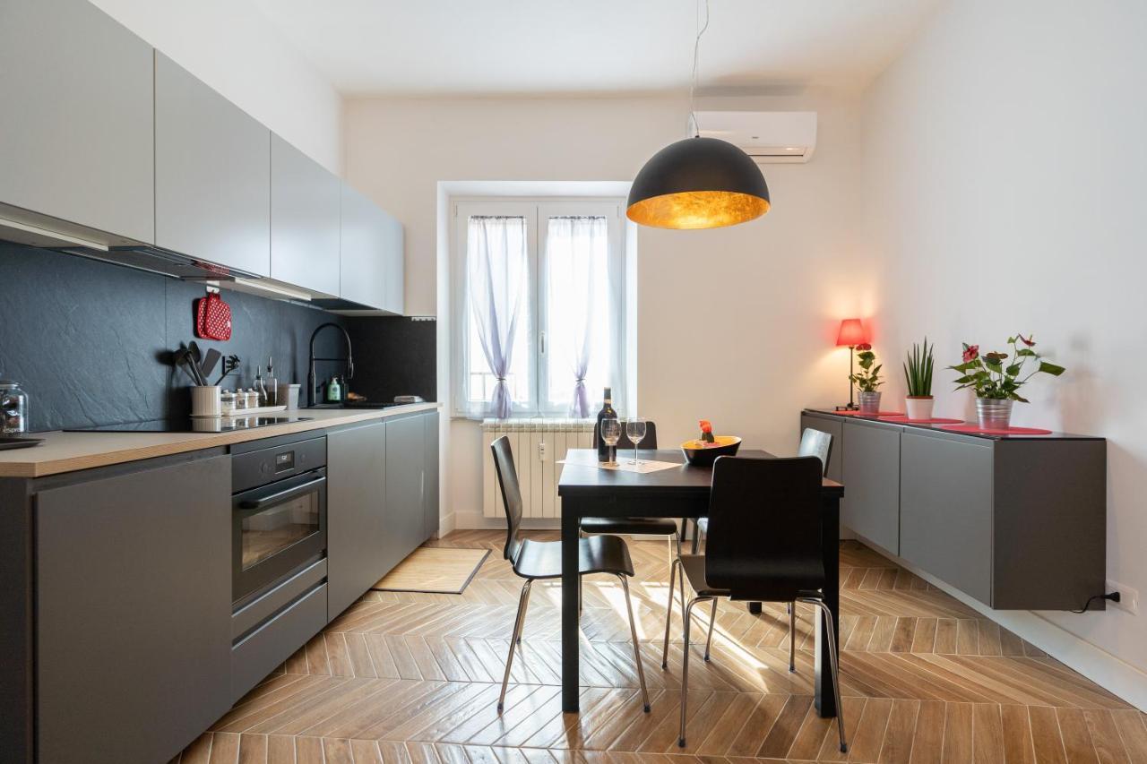 Colosseo Luxe Apartment In The Center Of Рим Екстер'єр фото