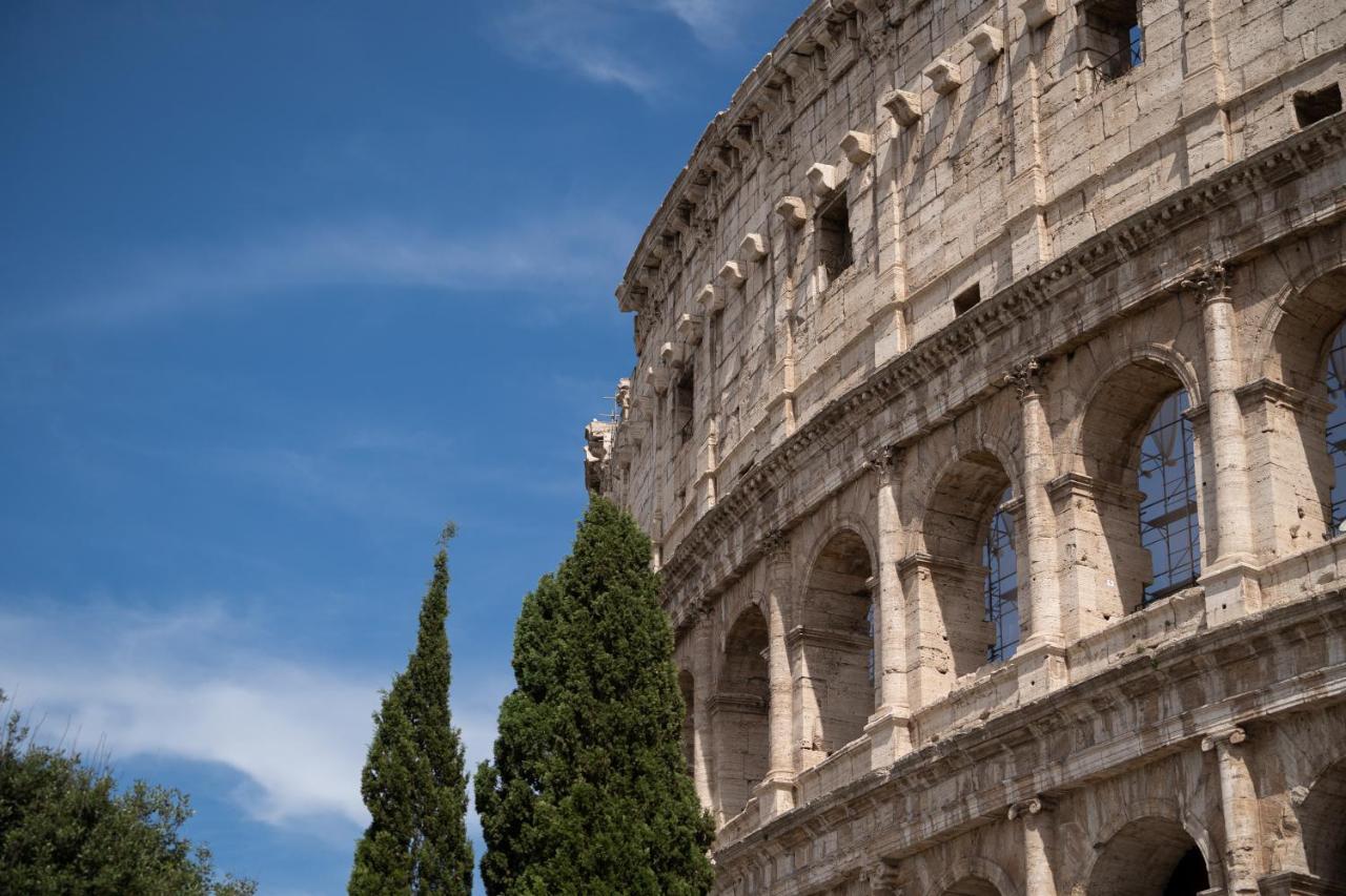 Colosseo Luxe Apartment In The Center Of Рим Екстер'єр фото