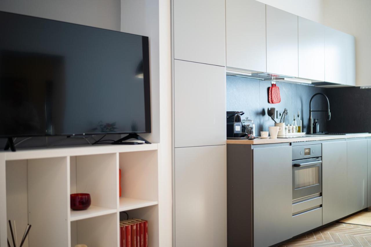Colosseo Luxe Apartment In The Center Of Рим Екстер'єр фото