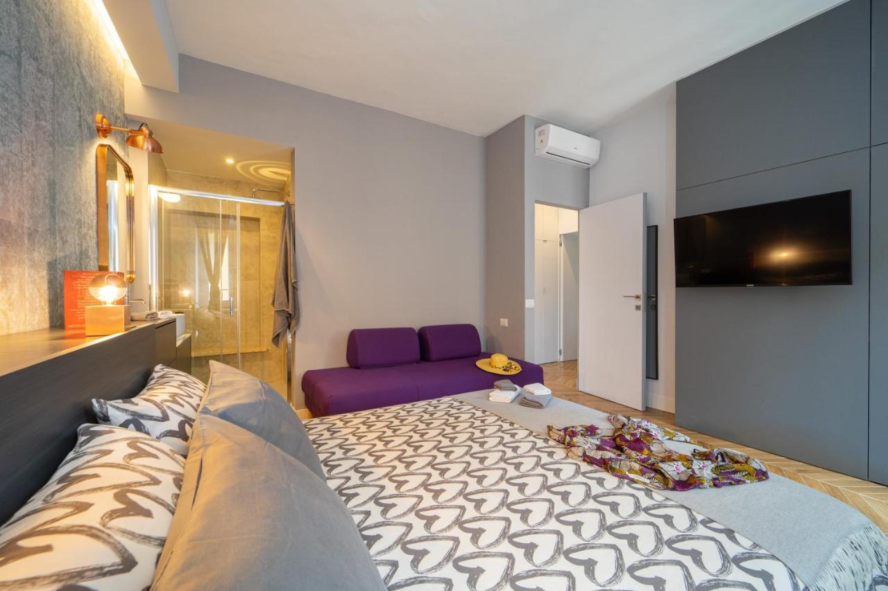 Colosseo Luxe Apartment In The Center Of Рим Екстер'єр фото