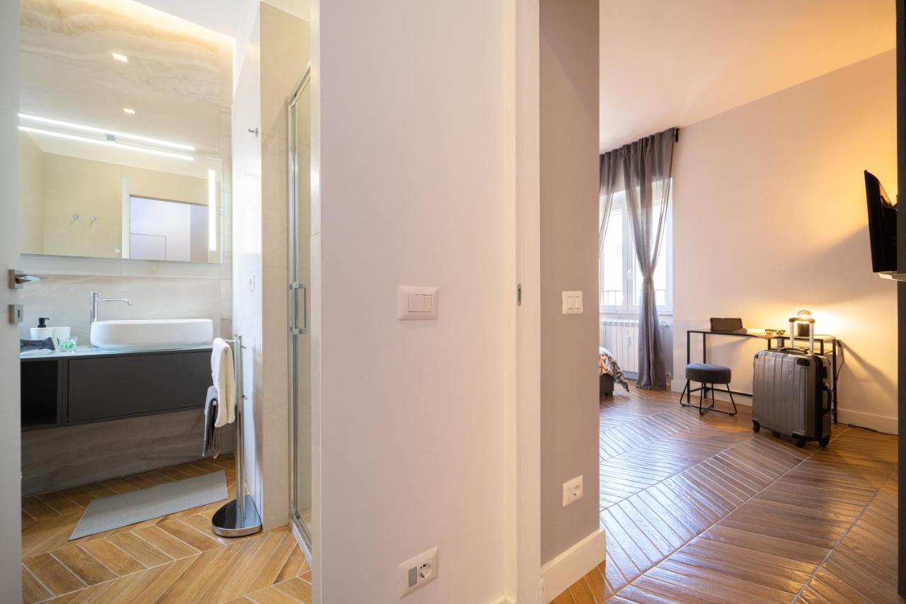 Colosseo Luxe Apartment In The Center Of Рим Екстер'єр фото