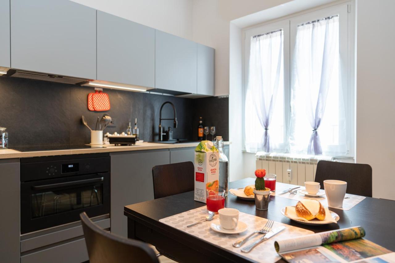 Colosseo Luxe Apartment In The Center Of Рим Екстер'єр фото