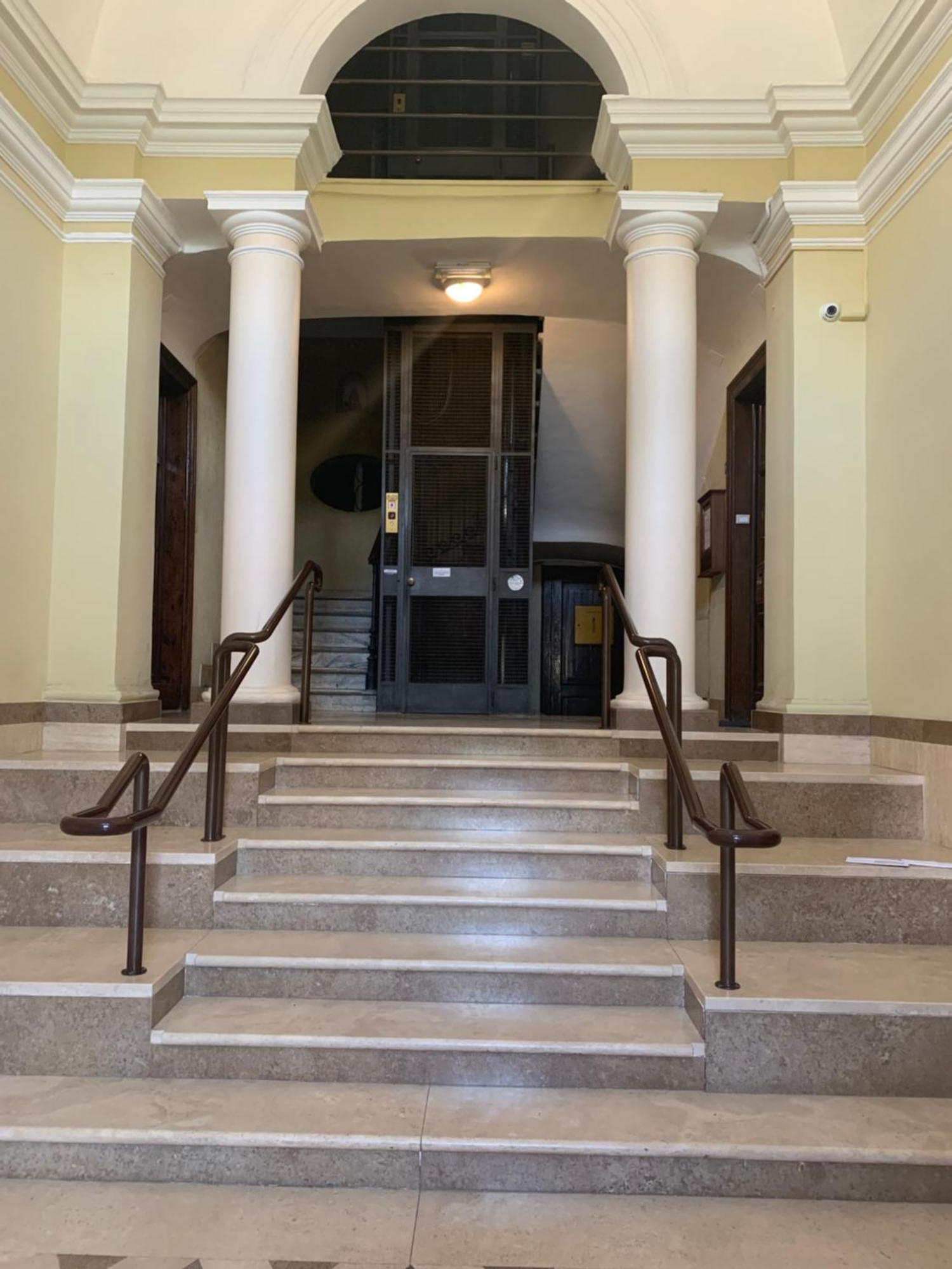 Colosseo Luxe Apartment In The Center Of Рим Екстер'єр фото